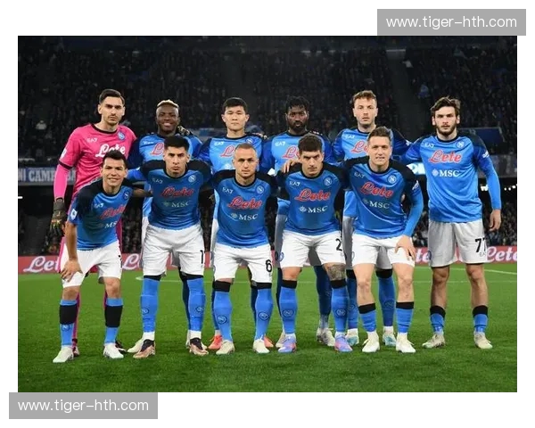 地中海的狂想与默西河的轰鸣：那不勒斯vs利物浦，一场灵魂深处的足球朝圣