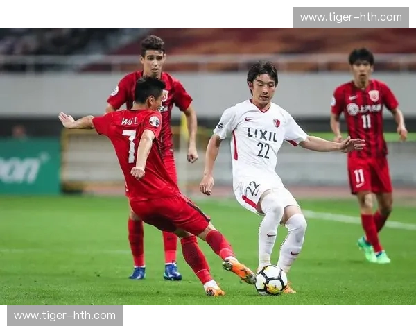 红蓝博弈的绿茵交响：当鹿岛的铁血撞上札幌的北国狂想